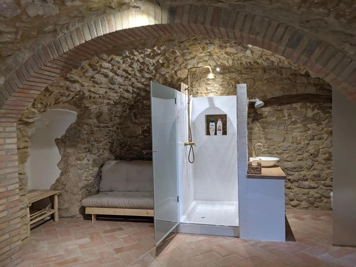 Can Puig Cave La Pera Apartment